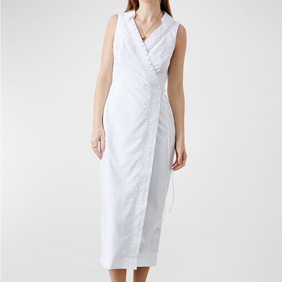 JOSLIN Amelia Sleeveless Poplin Wrap Midi Dress - Picture 1 of 3
